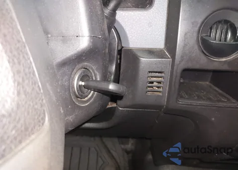 2014 Ford F-150 Xl из США, поврежденный, VIN 1FTMF1CM4EKE62318